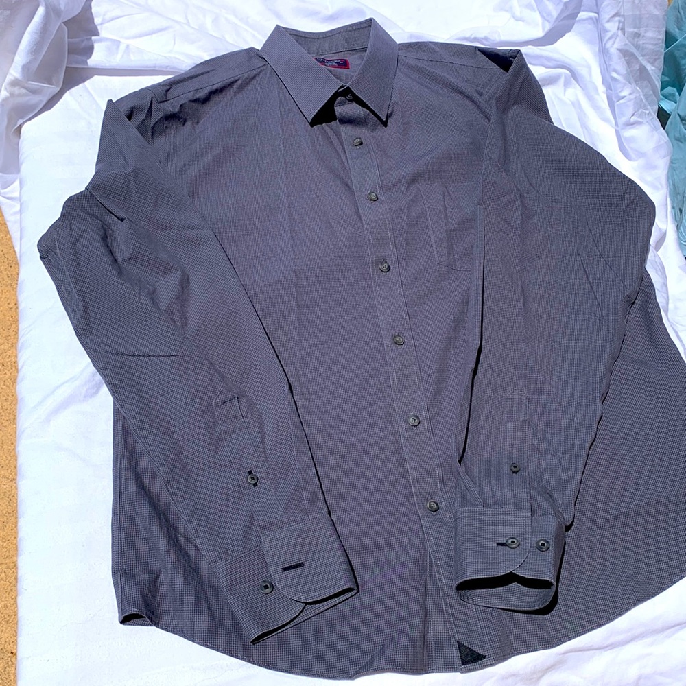 UNTUCKit size large gray checkered button long sleeves shirt new without tags